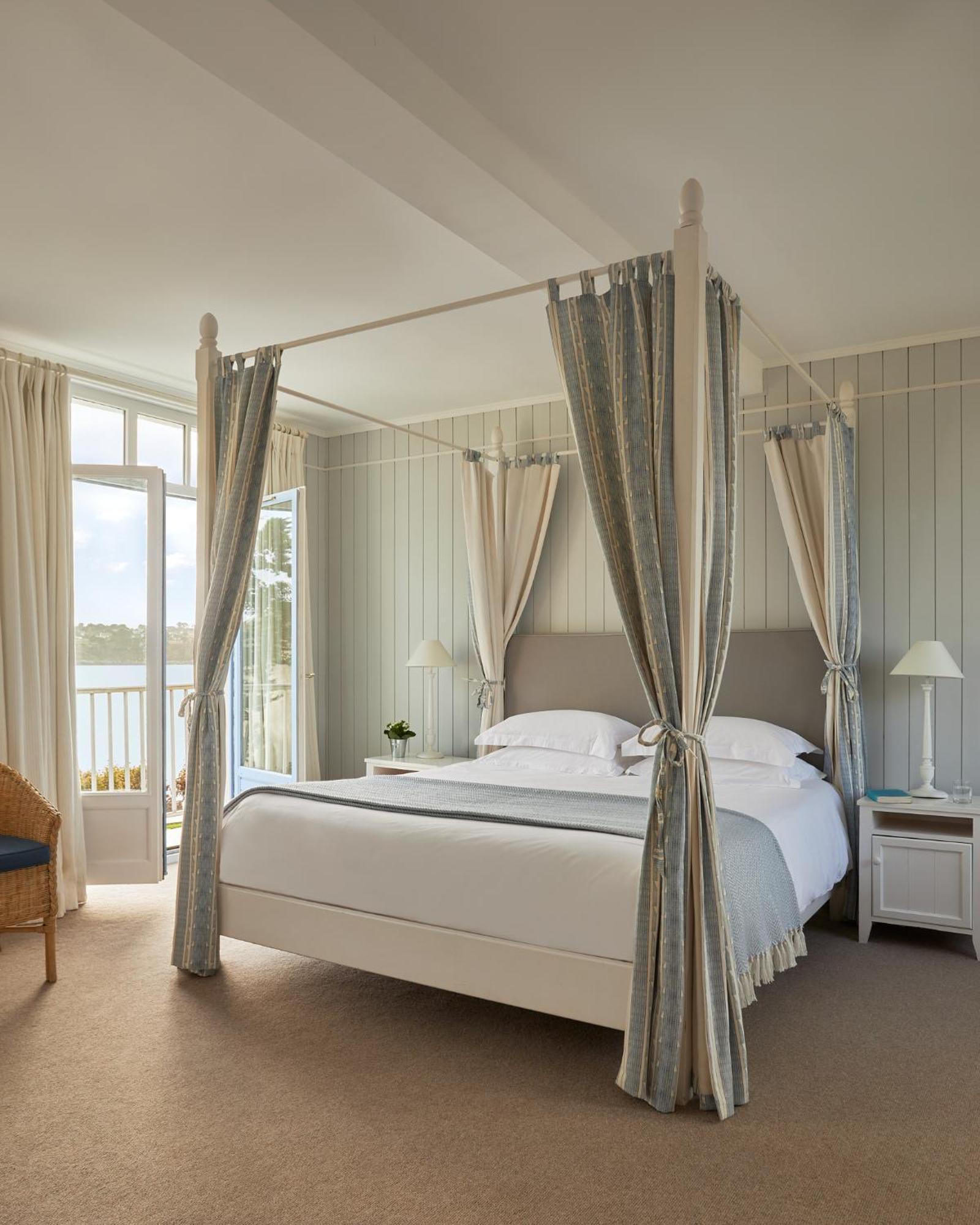 Le Grand Hotel Des Bains & Spa - Bretagne Locquirec Ngoại thất bức ảnh