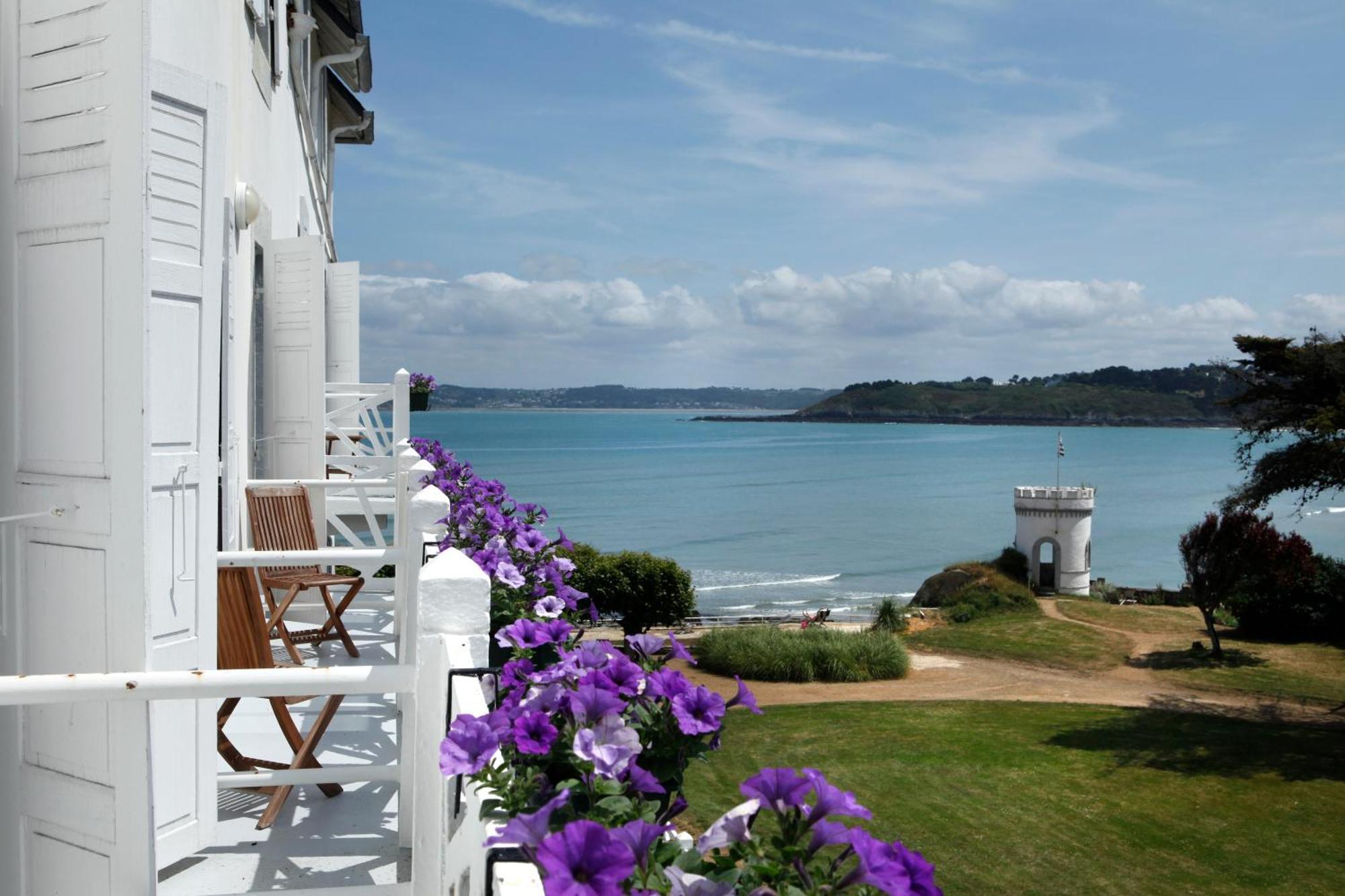 Le Grand Hotel Des Bains & Spa - Bretagne Locquirec Ngoại thất bức ảnh